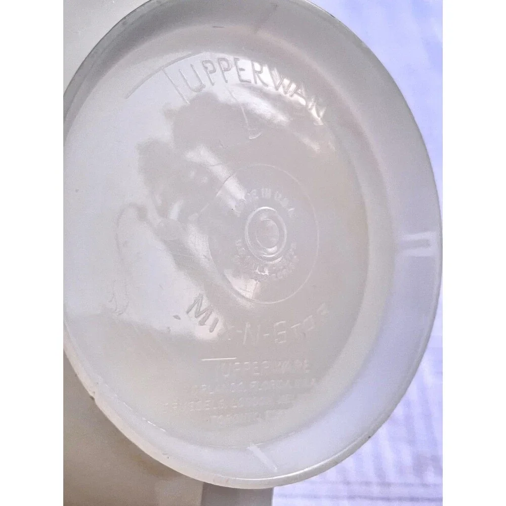 Tupperware vintage mix